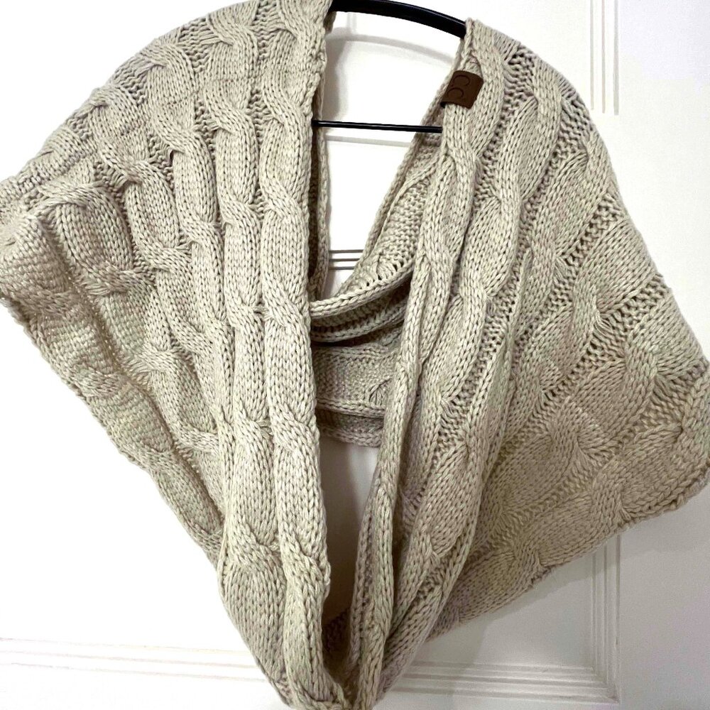 Ivory Cable Knit Infinity Scarf - C.C.